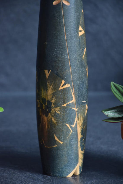 Issetsu Kuribayashi Creative Kokeshi Doll