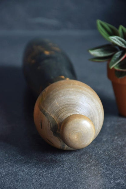 Issetsu Kuribayashi Creative Kokeshi Doll