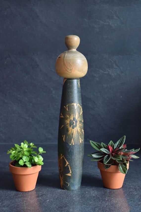 Issetsu Kuribayashi Creative Kokeshi Doll