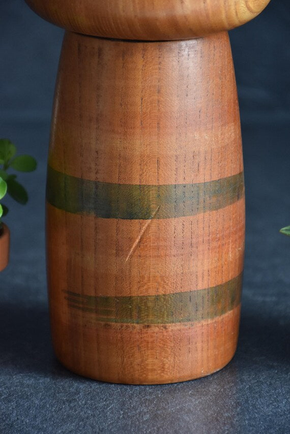 Sanpei Yamanaka Sato no Uta Kokeshi Doll