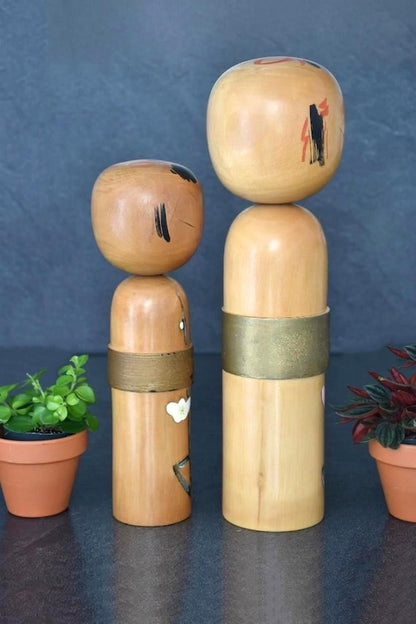 Takahashi Hashime Iroume Kokeshi Pair