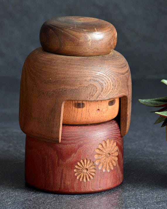 Sanpei Yamanaka Hanakotoba Kokeshi