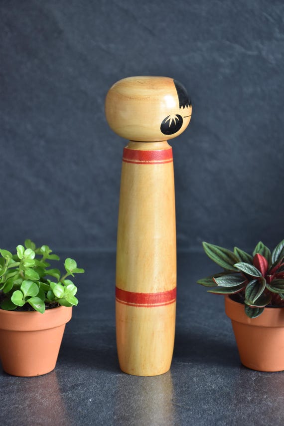 Sasaki Jinzaburo Kokeshi Doll