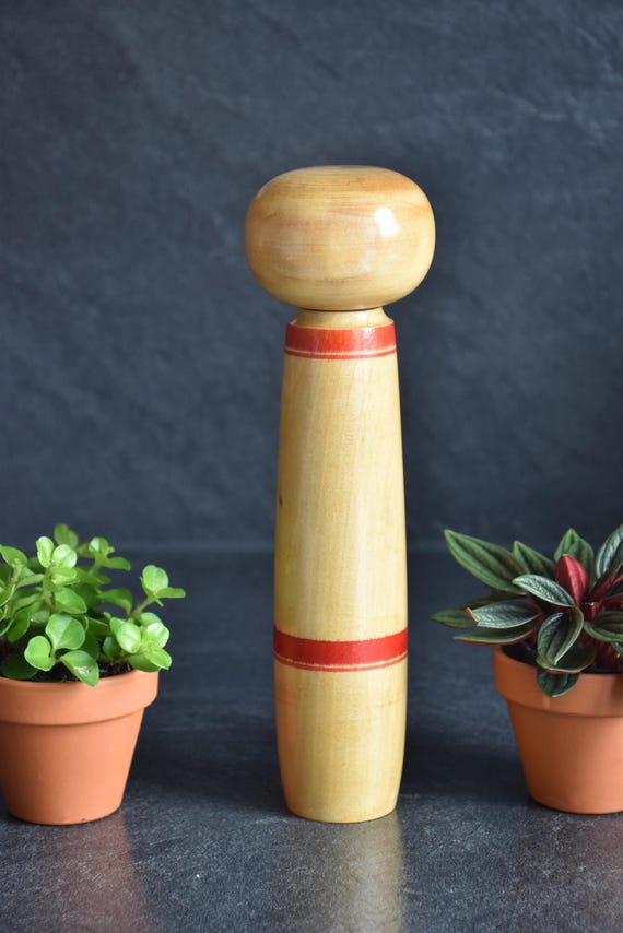 Sasaki Jinzaburo Kokeshi Doll