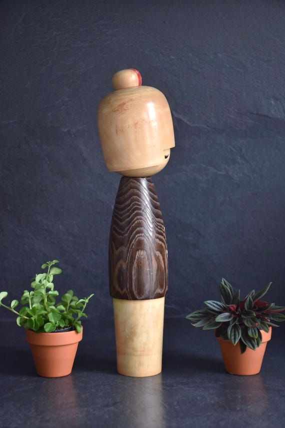 Usaburo Koigokoro Kokeshi Doll