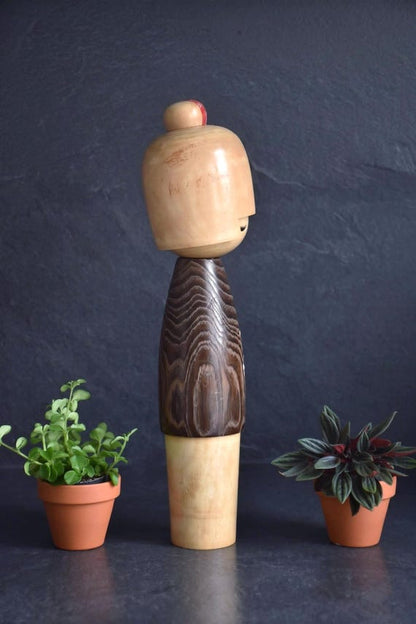 Usaburo Koigokoro Kokeshi Doll