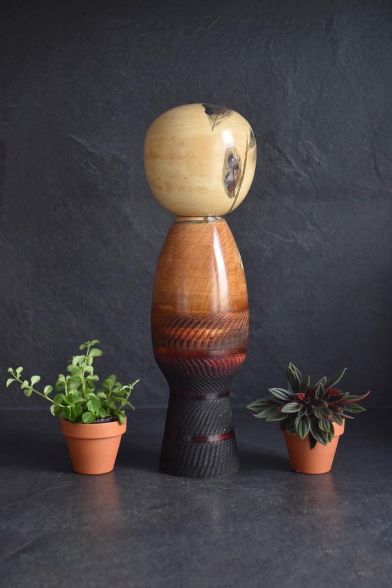 Masao Watanabe Banshu Kokeshi Doll
