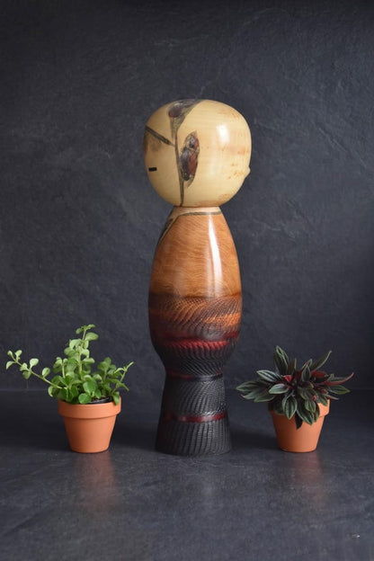 Masao Watanabe Banshu Kokeshi Doll