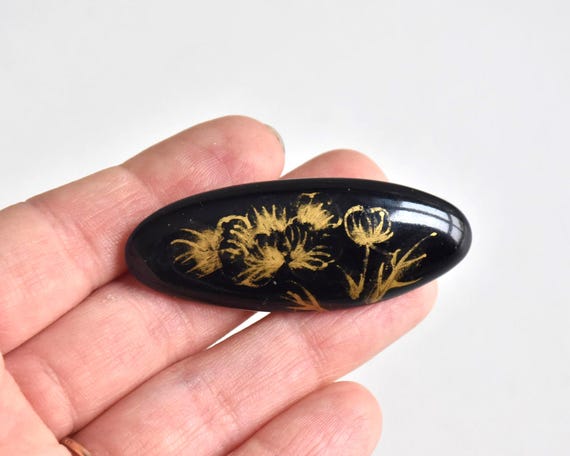 Japanese Kiyomizu-Yaki Porcelain Brooch