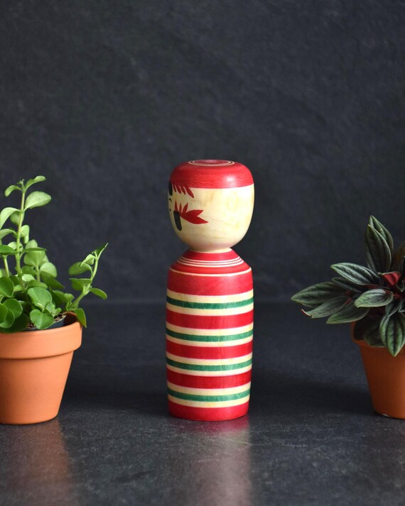 Sakunami Kokeshi By Teizo Hiraga