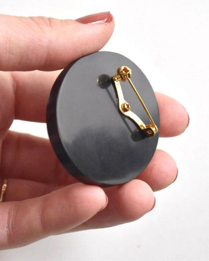 Raden Shell Inlay Portrait Brooch