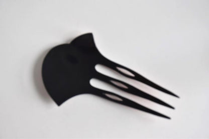 Japanese Red Lacquer Fork hair comb back view angled to show tines