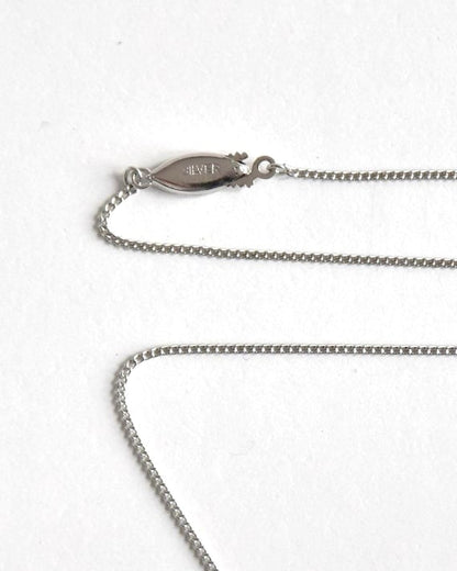 Zogan Floral Pendant Necklace