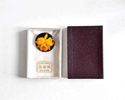 Kutani Ceramic Brooch Orange Floral