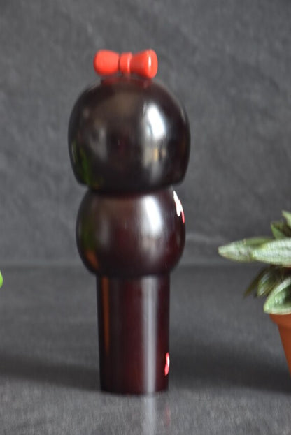 Hajime Miyashita Kokeshi Doll Red Ribbon