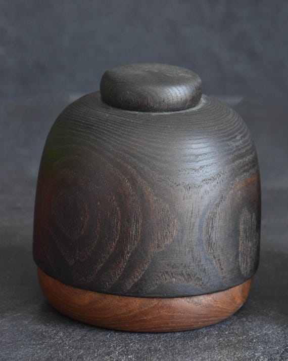 Sanpei Yamanaka Sosaku Kokeshi Pair