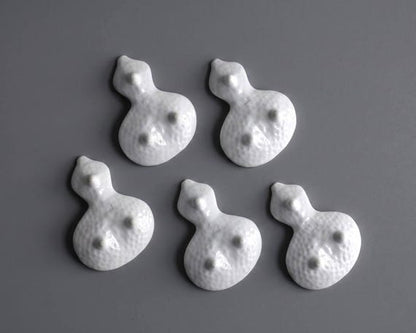 Gourd-Shape Porcelain Chopstick Rests - Floral Motif