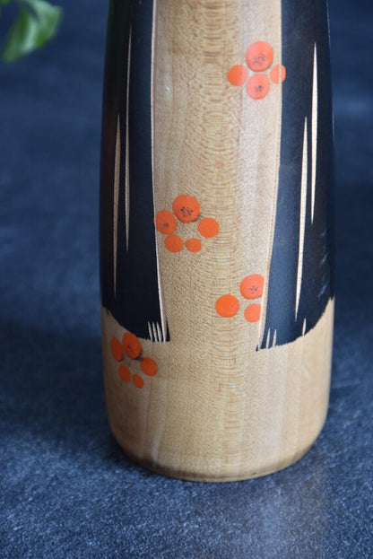 Sanpei Yamanaka Sato No Uta Kokeshi