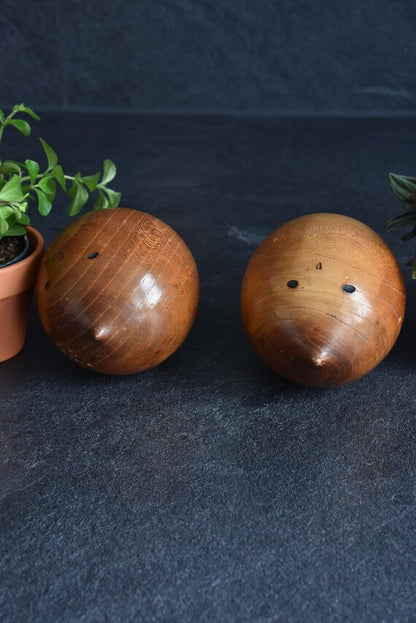 Sanpei Yamanaka Creative Kokeshi Pair