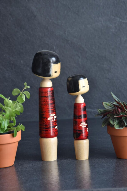 Aida Seihou Shimai Sisters Kokeshi
