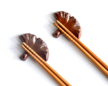 Tamba-Tachikui Ginko Leaf Hashioki Set