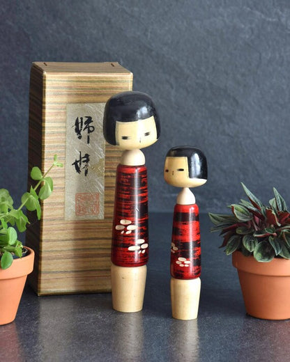 Aida Seihou Shimai Sisters Kokeshi