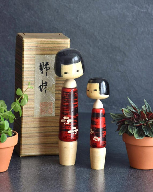 Aida Seihou Sisters Kokeshi
