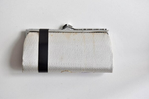Kaga Embroidery Kimono Accessory Pouch