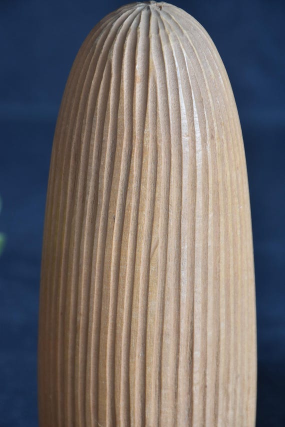 Issetsu Kuribayashi Sakura Kokeshi Doll