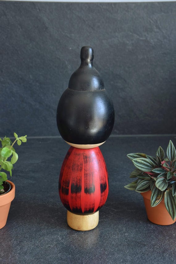 Hideo Ishihara Yukake Red Sunset Kokeshi Doll