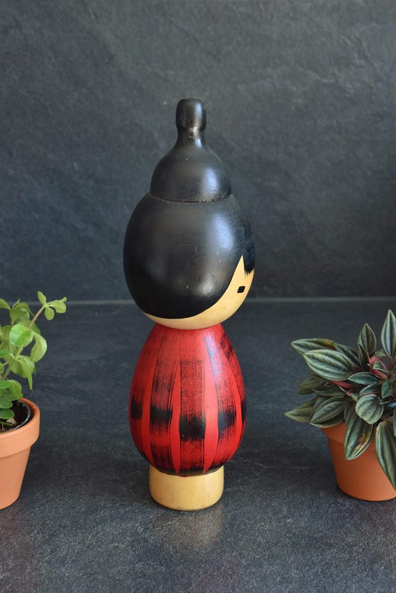Hideo Ishihara Yukake Red Sunset Kokeshi Doll