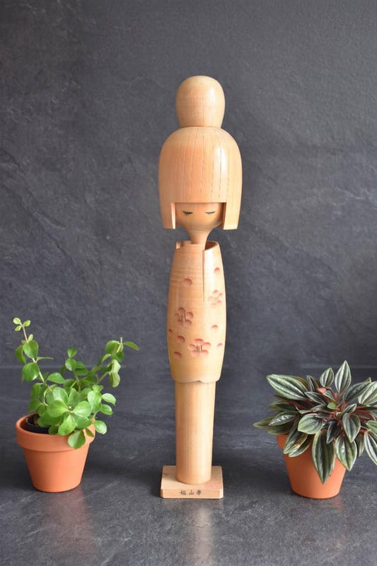 Hajime Miyashita Sosaku Kokeshi Doll