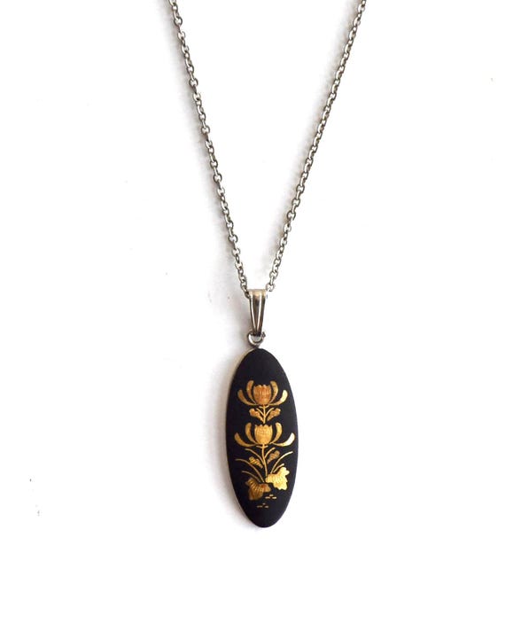 Higo Zogan Floral Pendant Necklace