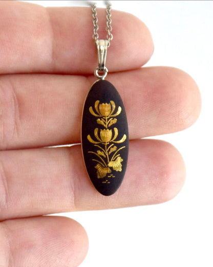 Higo Zogan Floral Pendant Necklace