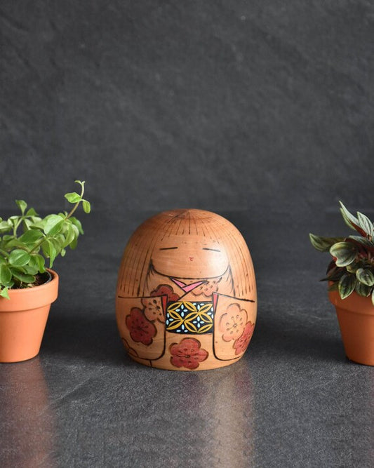 Yoshio Otani Sosaku Kokeshi Floral Doll