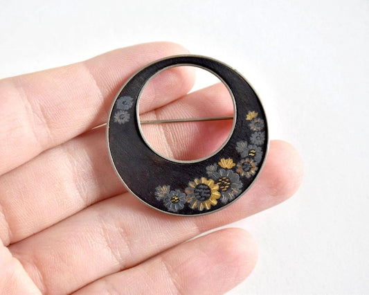 Japanese Round Zogan Brooch | Made In Japan | Floral