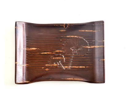 Kabazaiku Cherry Bark Plates Ginkgo Motif Serving Tray showing the textured cherry bark surface