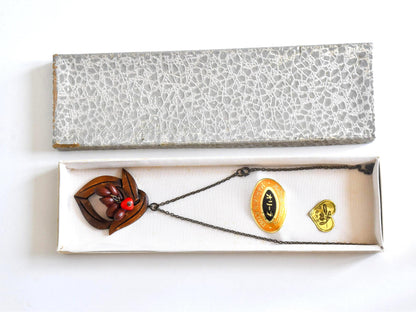 Oyama Tsuge wood necklace presented inside its original textured gift box