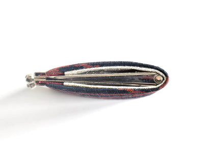 Iyo Kasuri Geometric Wallet Red And Black coin purse showing the closed side view