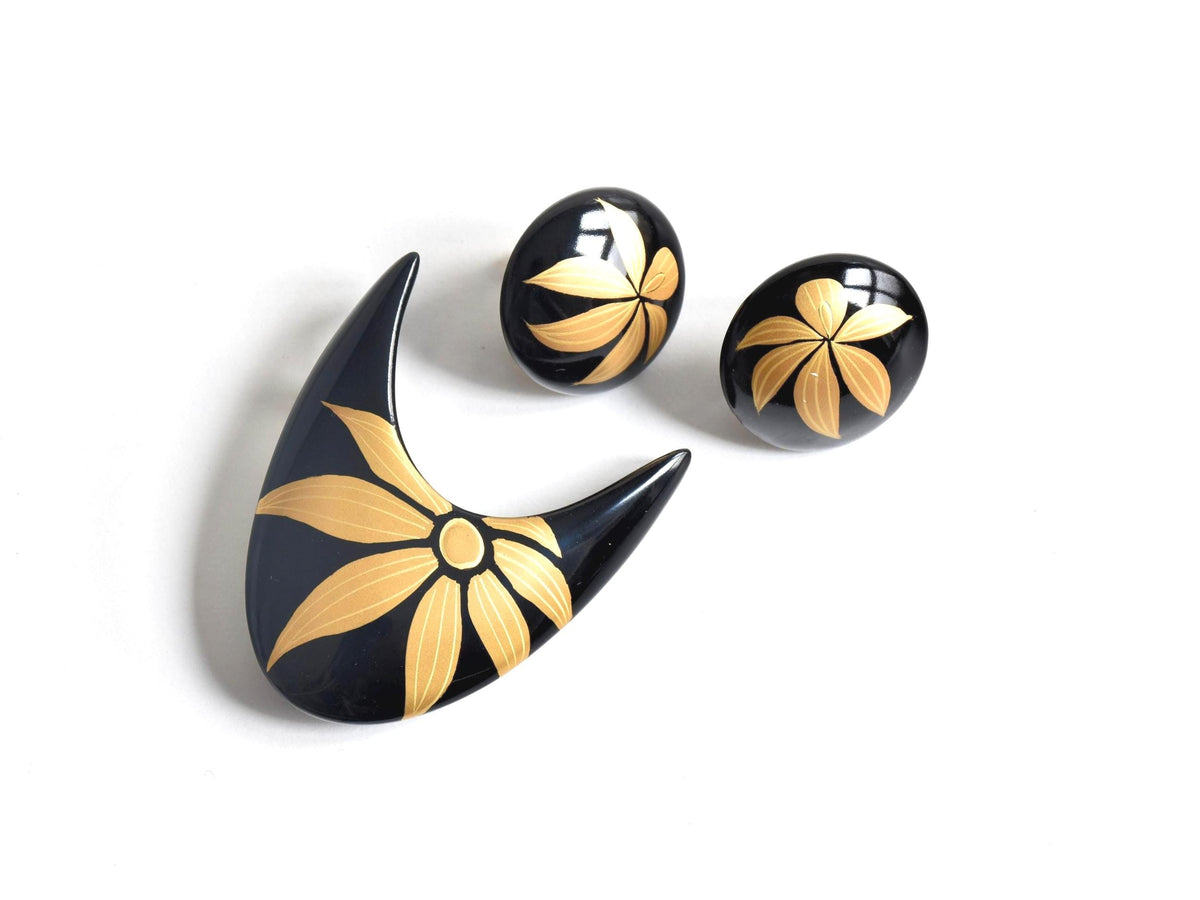 Urushi Lacquer Floral Brooch And Clip-On Earrings Set featuring traditional Japanese black lacquerware and gold floral motifs