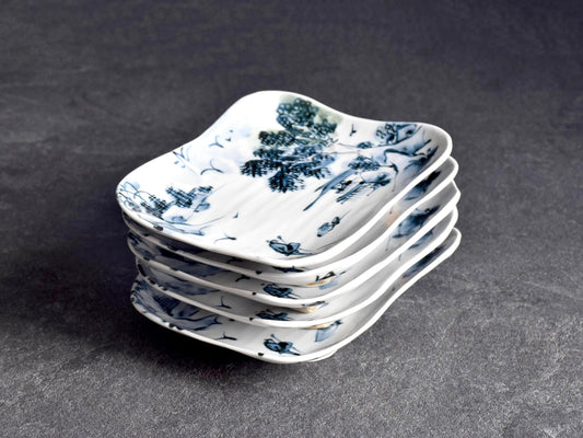 Tōsai Kiyomizu-Yaki Sansui Landscape Porcelain Plates set of five serving trays from Kyoto crafted in sometsuke technique