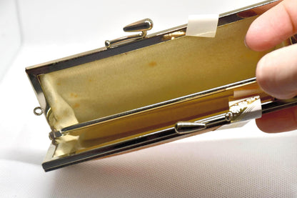 Hakata-Ori Silk Gamaguchi Coin Purse close-up of the interior lining showing details of the compartment structure.