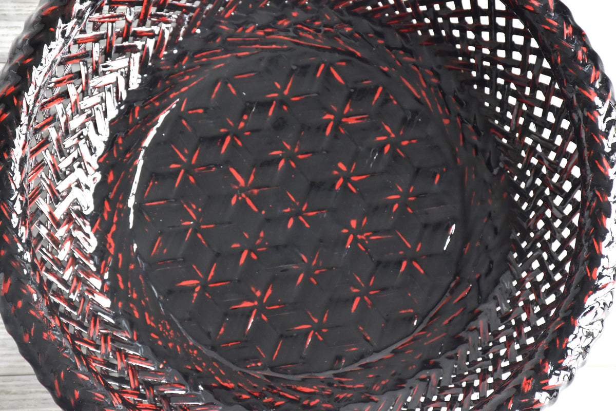 Rantai Lacquerware Bamboo Tray And Bowl Set bowl interior close up