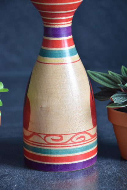 Senzo Mori Tsugaru kokeshi doll pattern detail on the lower wooden body