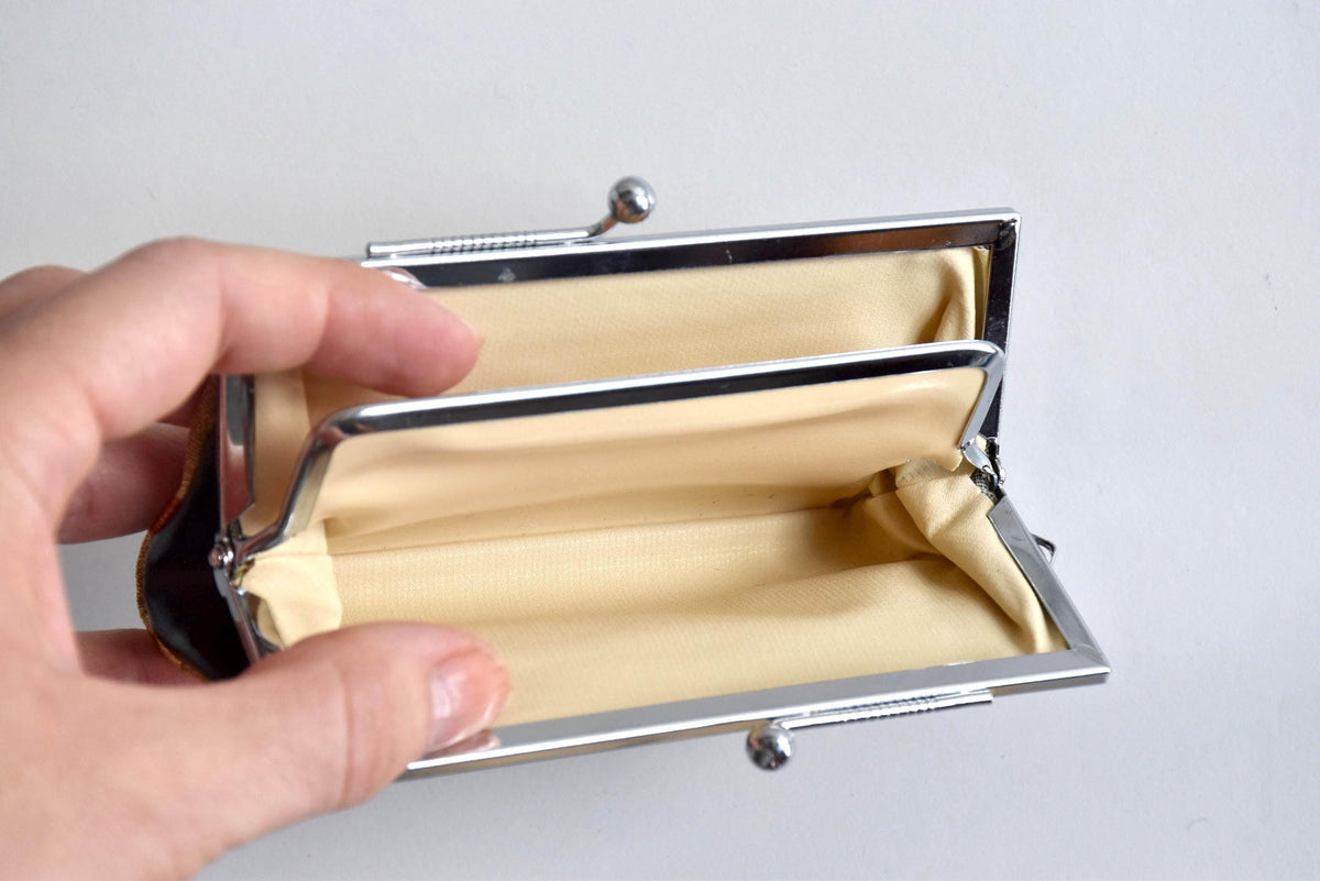 Nishijin-Ori Silk Gamaguchi Coin Purse interior compartments open