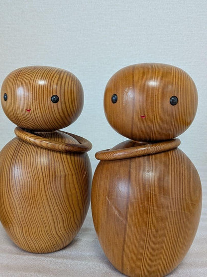 Yakusugi Cedar Sosaku Kokeshi Dolls With Sun Hats without hats
