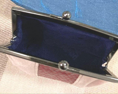 Lacquered Bamboo Gamaguchi Coin Purse Red And Tan interior view showing the dark blue lining