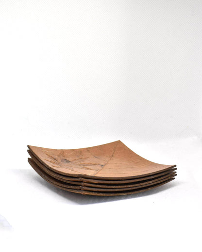 Hida Kōgei Hōba Magnolia Leaf Trays Set Of 5 stacked together showing natural texture
