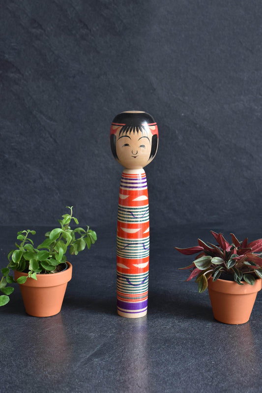 Tsuchiyu Kokeshi Doll Red Green And Purple Rokuro-Moyo wooden Japanese folk art craft