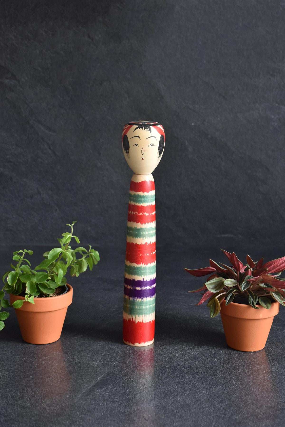 Tsuchiyu-Kei Kokeshi Doll Lathe-Spun Bands featuring traditional wooden design and hand-painted colored rings
